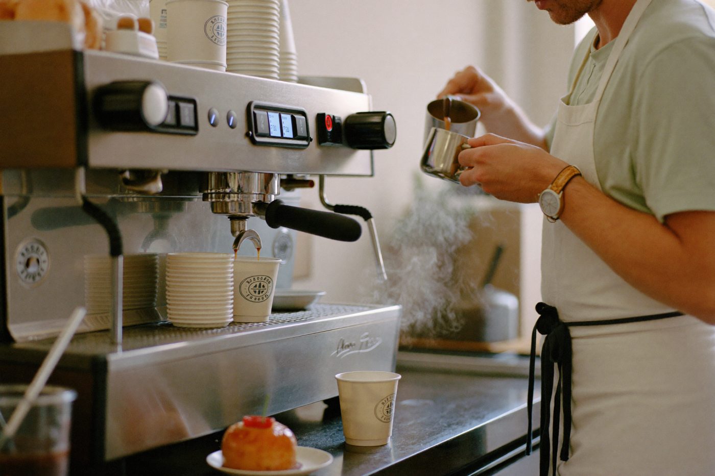 Cafés & counter service at work